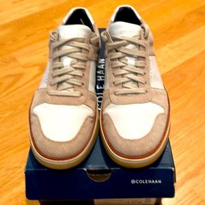 Cole Haan Grand Pro tennis shoes. Size 9 M. Pumice Stone/Ivory.